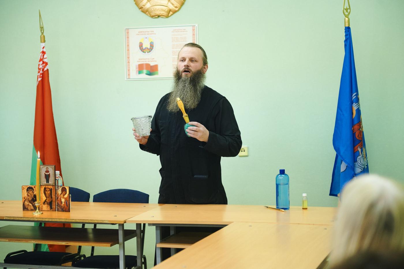Цикл встреч с иереем Сергием Фалеем в общежитиях БНТУ завершен